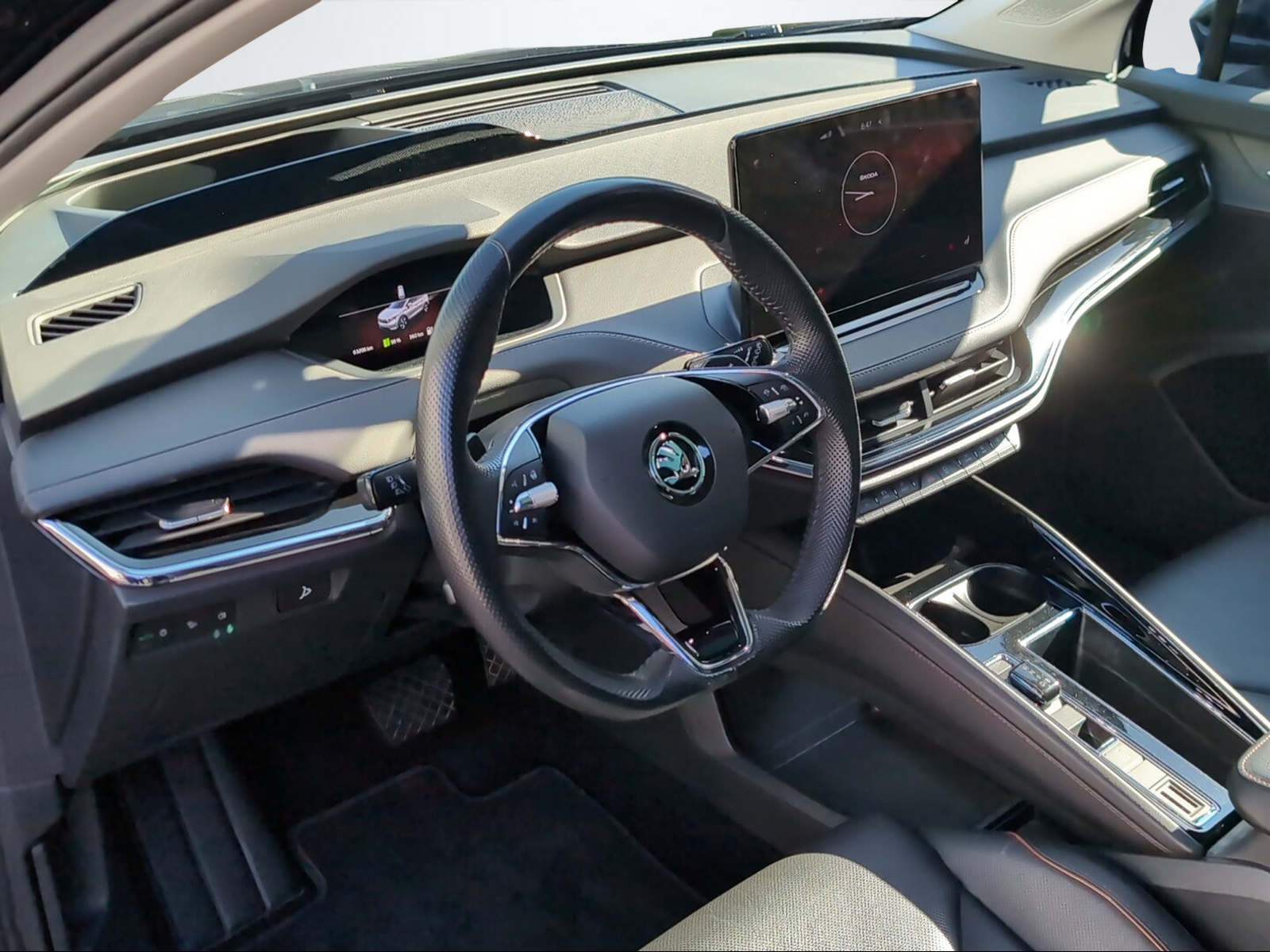 SKODA ENYAQ IV 80X, Essence, Occasion / Utilisé, Automatique - 6