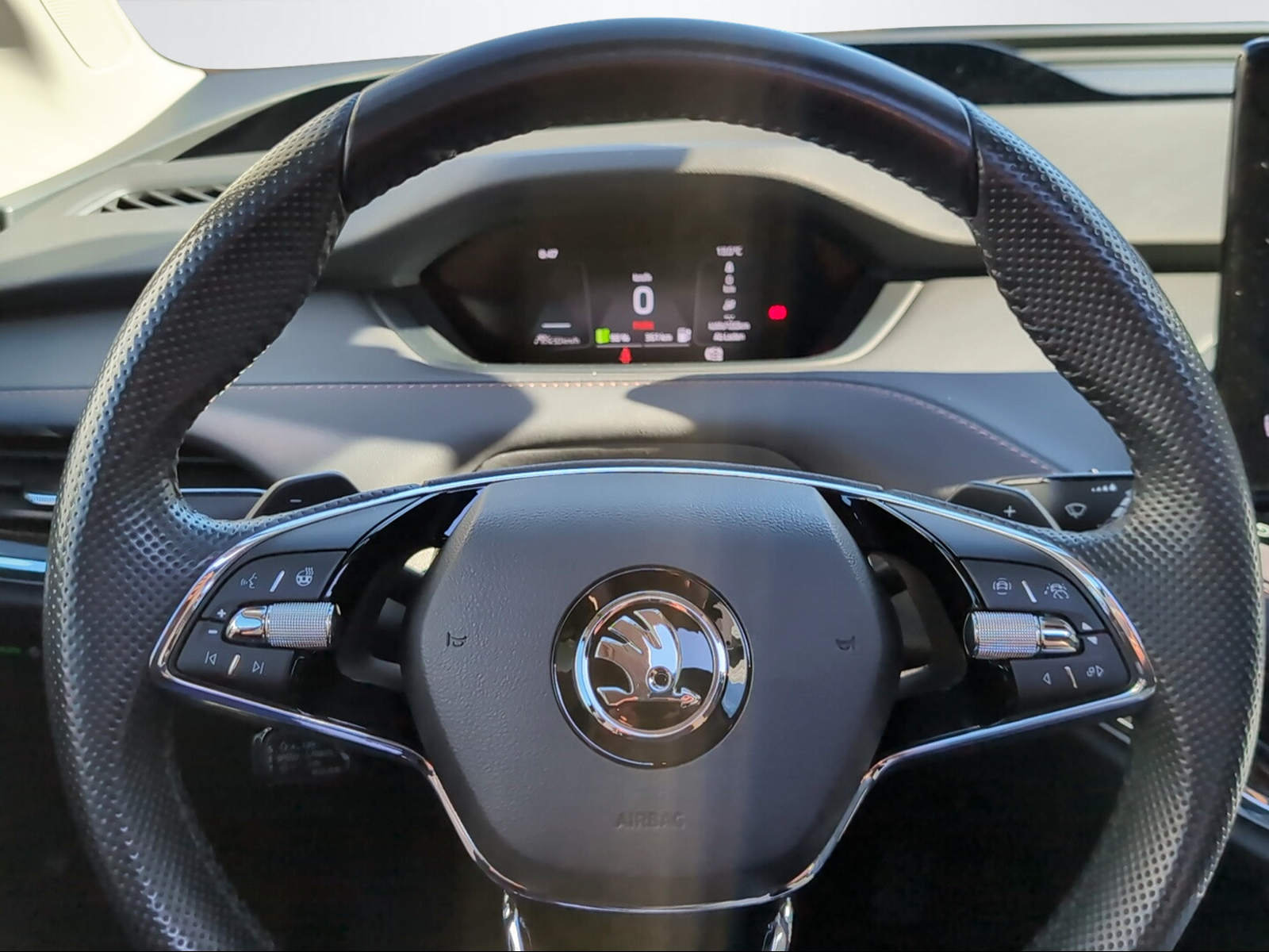 SKODA ENYAQ IV 80X, Essence, Occasion / Utilisé, Automatique - 7