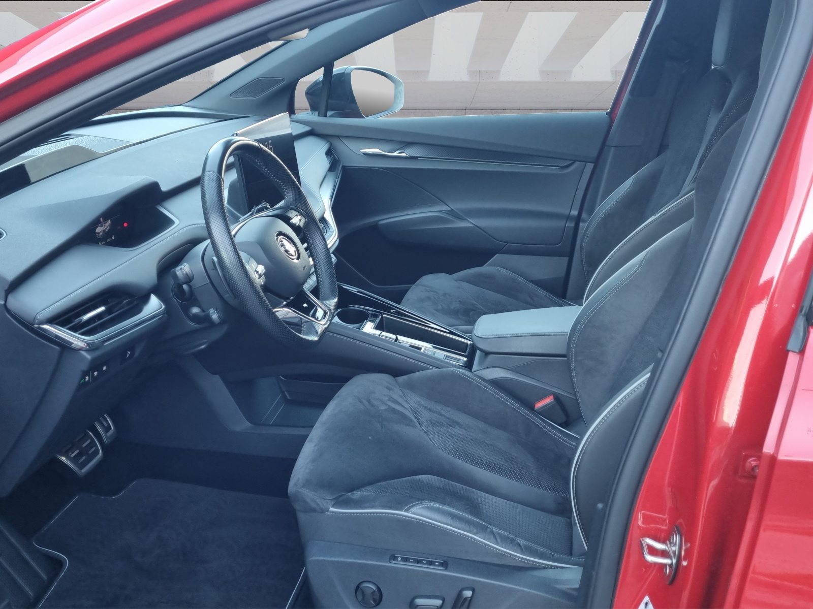 SKODA Enyaq Sportline 80 4x2, Électrique, Occasion / Utilisé, Automatique - 5