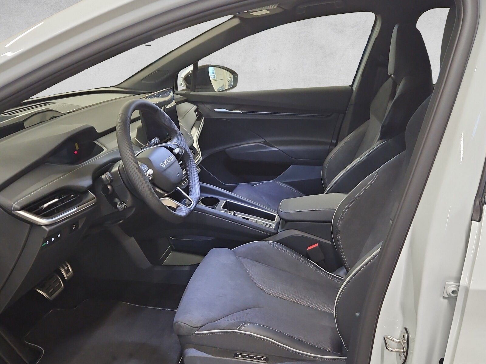SKODA Enyaq 85 Sportline, Elektro, Occasion / Gebraucht, Automatik - 6