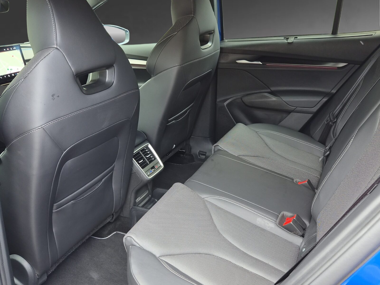 SKODA Enyaq RS 85x 4x4, Elektro, Occasion / Gebraucht, Automatik - 7