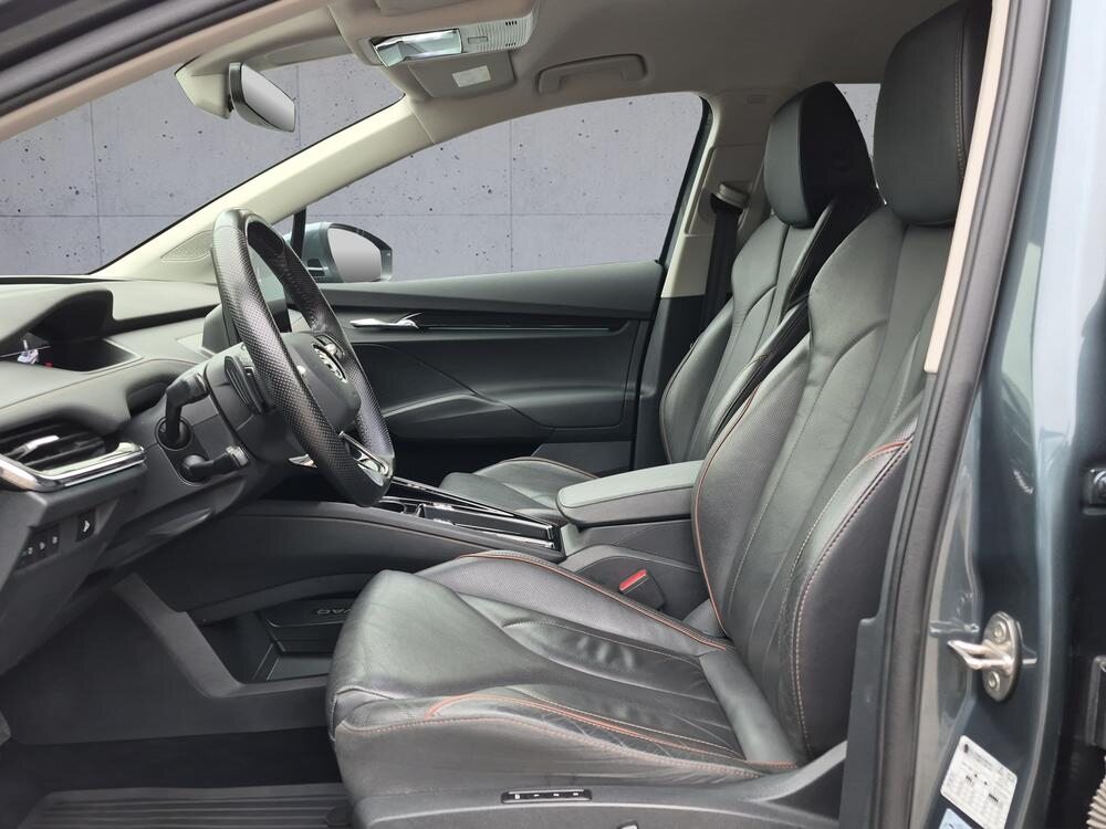 SKODA ENYAQ iV 80 4x2, Electric, Used, Automatic - 6