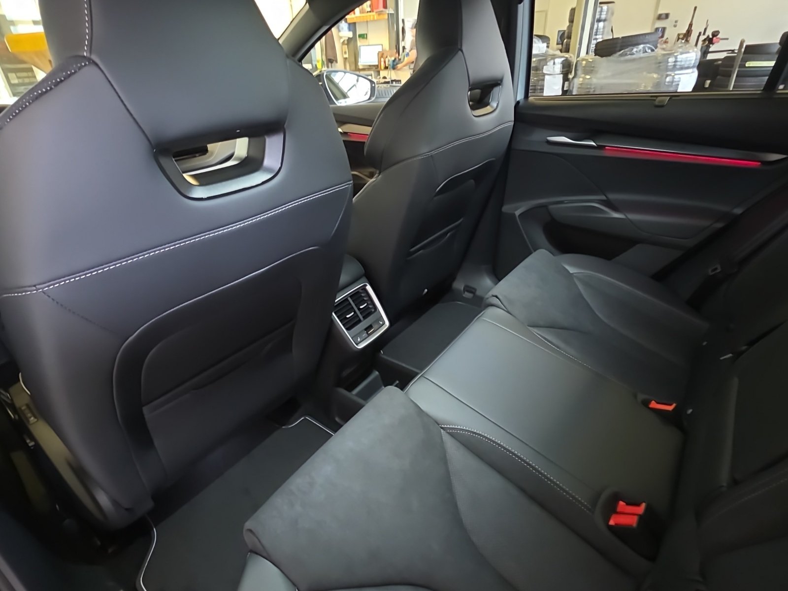 SKODA Enyaq 85x SportLine, Elektro, Vorführwagen, Automatik - 7