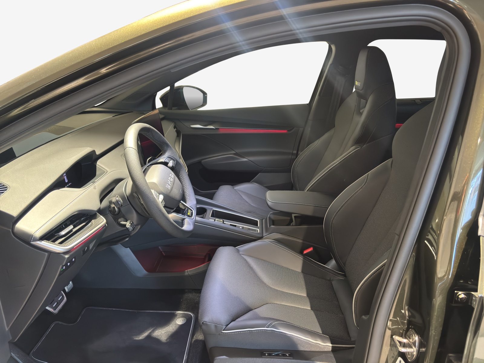 SKODA Enyaq RS 85x 4x4, Électrique, Voiture de démonstration, Automatique - 7