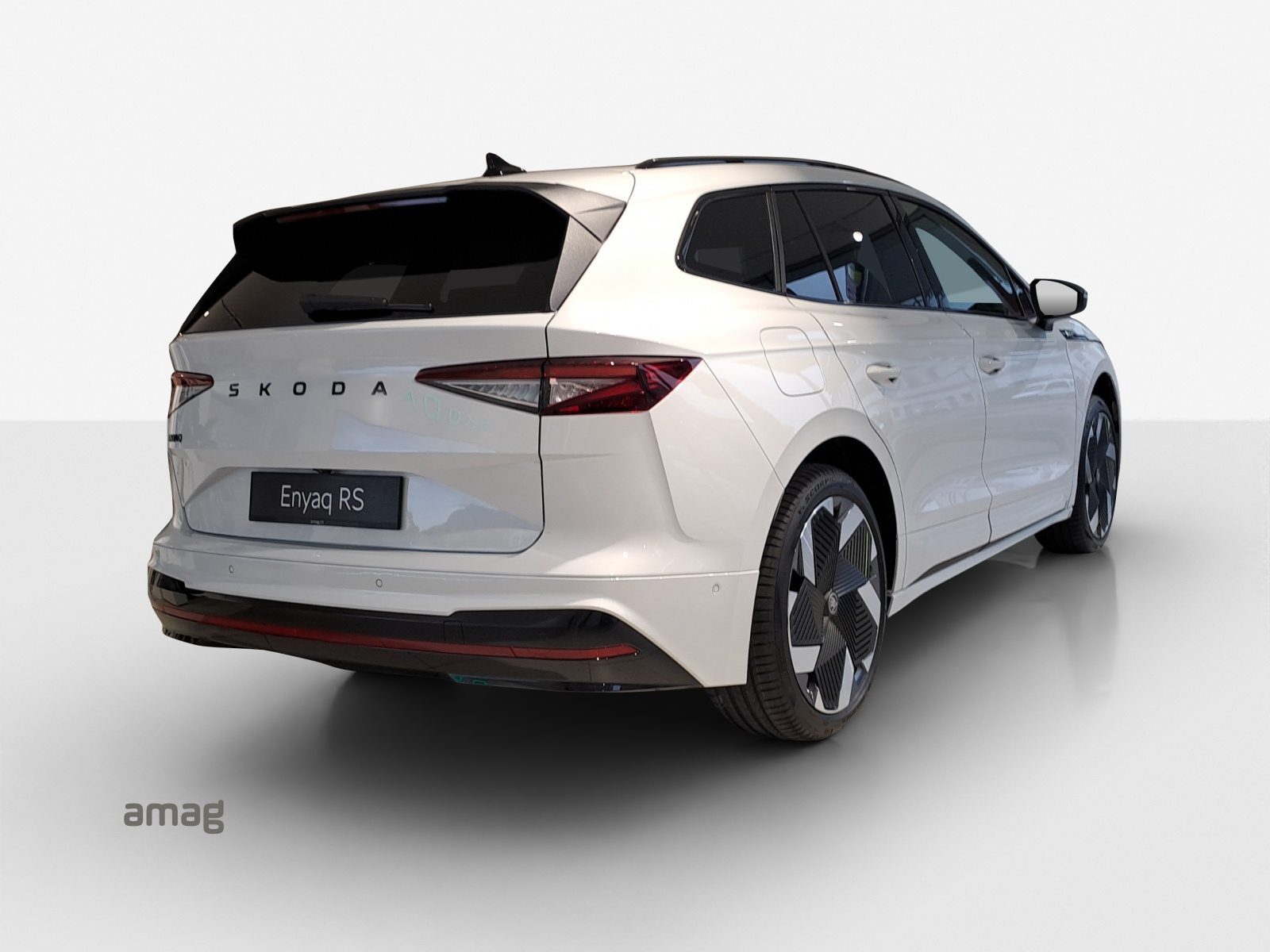 SKODA Enyaq RS 85x 4x4, Electric, New car, Automatic - 5