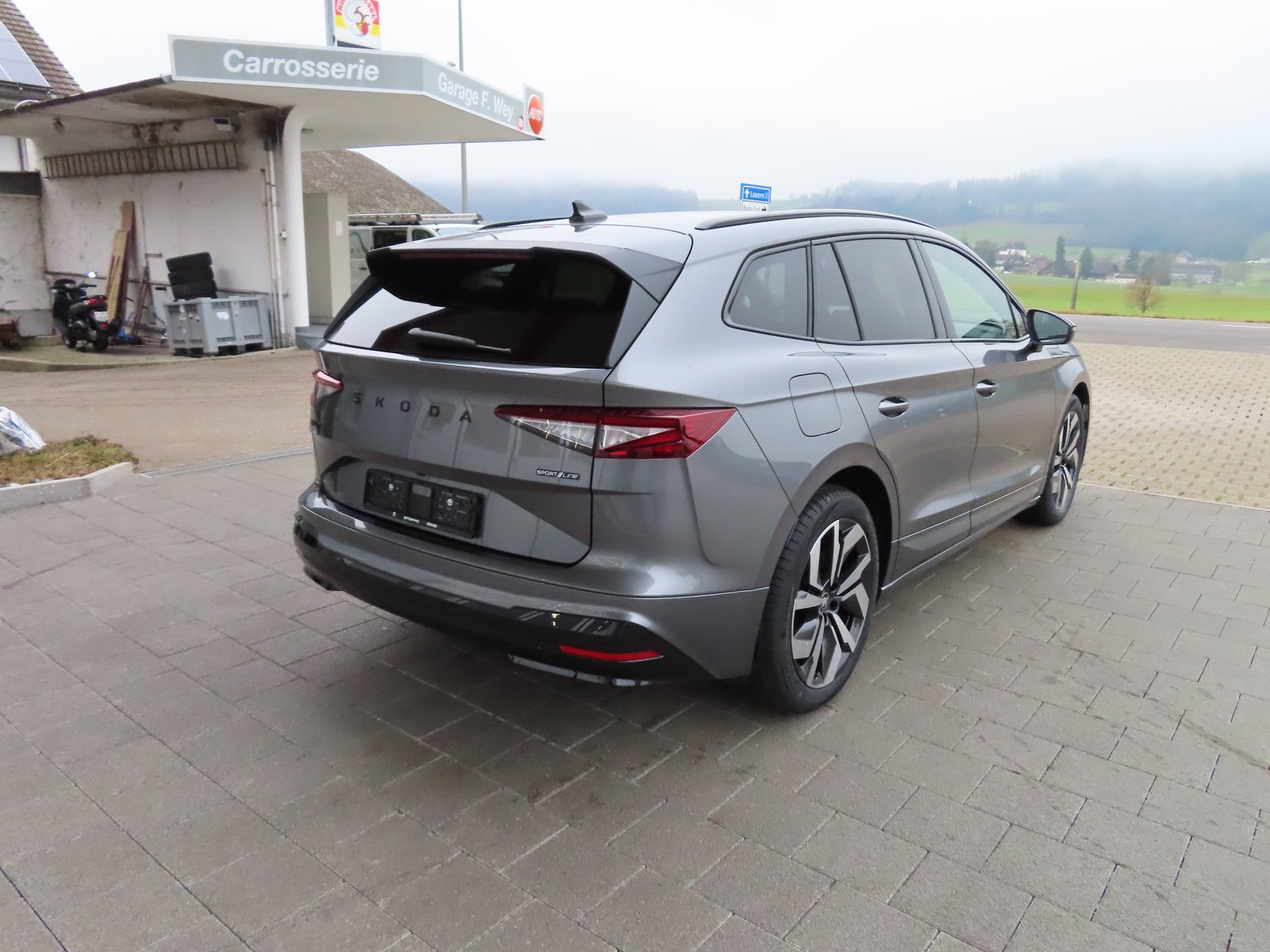 SKODA Enyaq 85x Sportline 4x4, Elettrica, Auto nuove, Automatico - 4