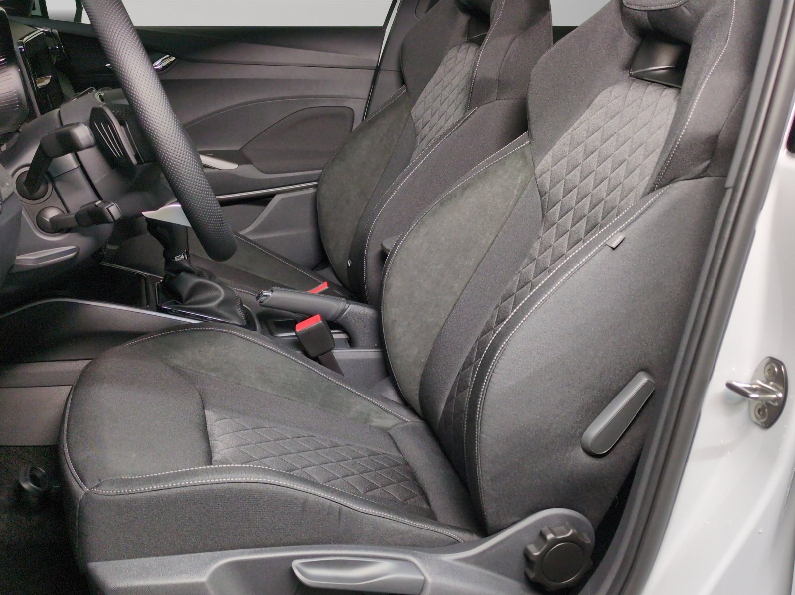 SKODA Fabia 1.0 TSI Dynamic DSG, Petrol, New car, Automatic - 6