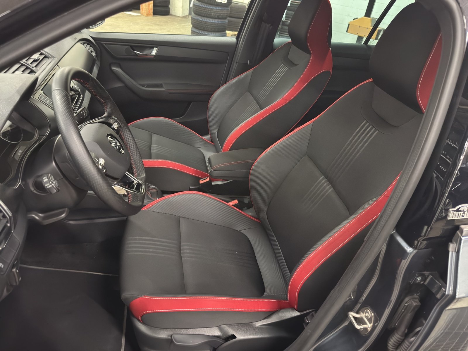 SKODA Fabia 1.0 TSI Monte Carlo, Essence, Occasion / Utilisé, Manuelle - 6