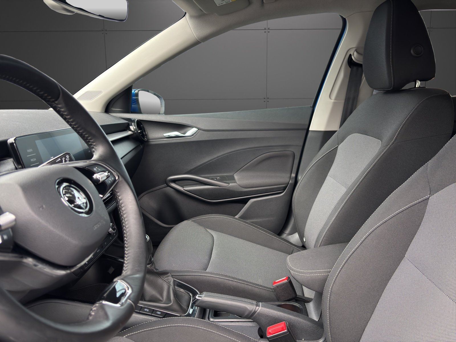 SKODA Fabia 1.0 TSI Ambition, Petrol, Second hand / Used, Manual - 3