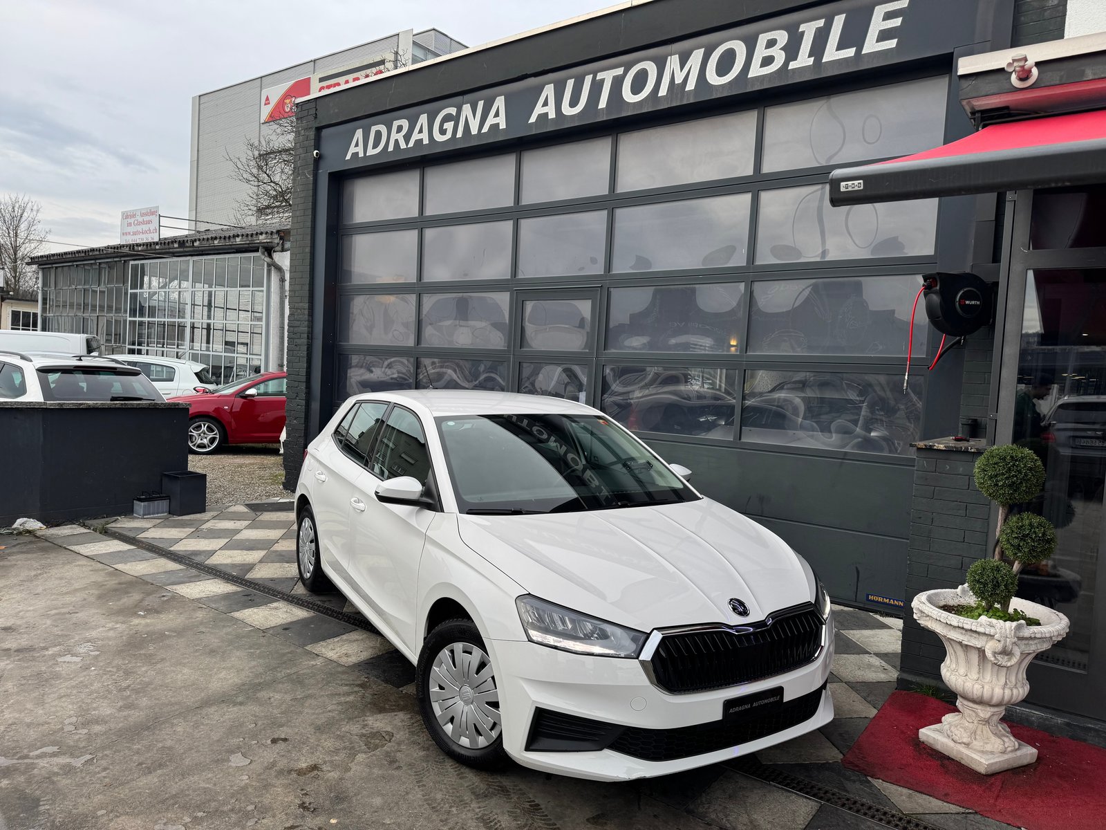 SKODA Fabia 1.0 MPI Ambition, Essence, Occasion / Utilisé, Manuelle - 2