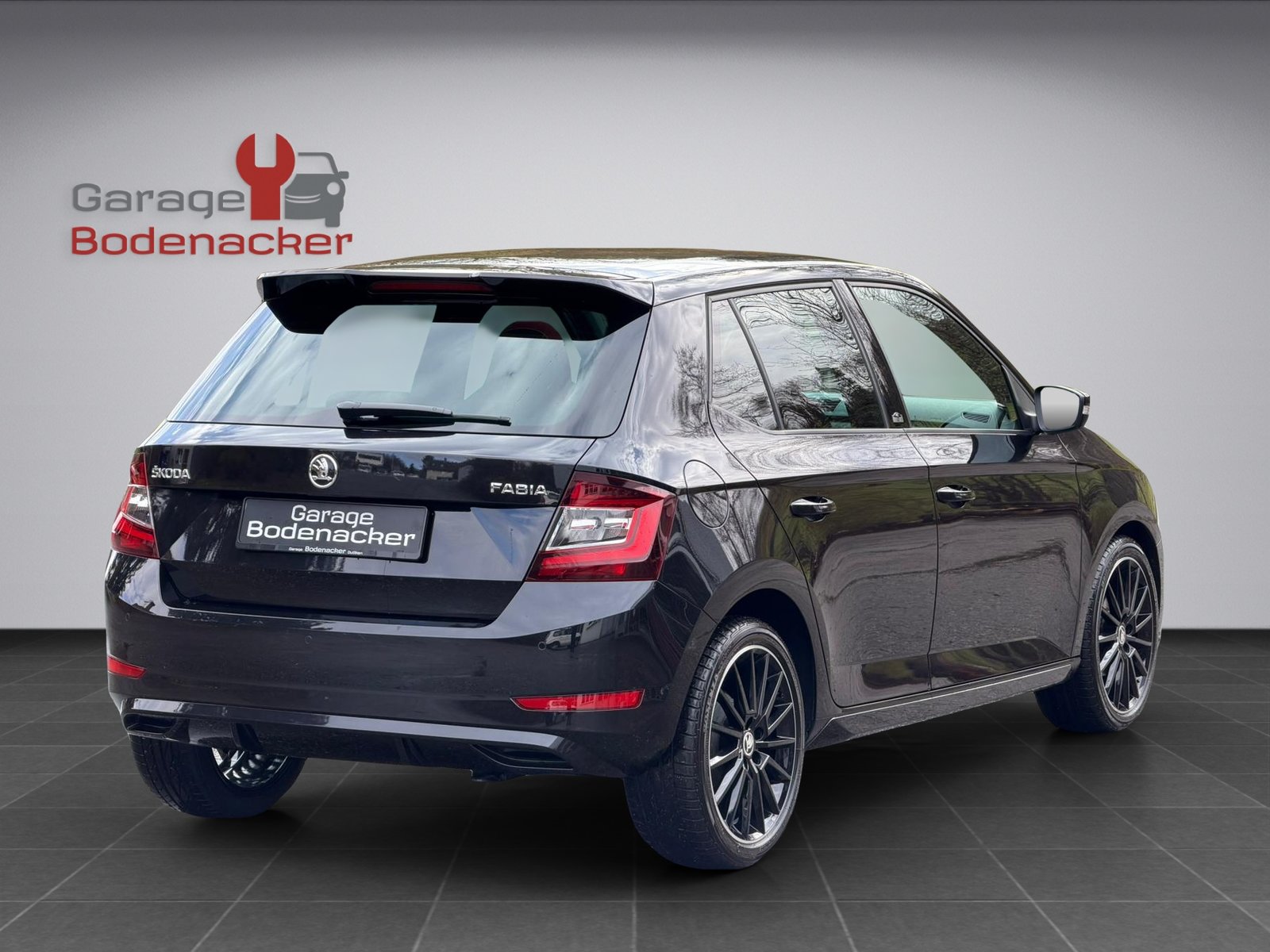 SKODA Fabia 1.0 MPI Monte Carlo, Essence, Occasion / Utilisé, Manuelle - 4