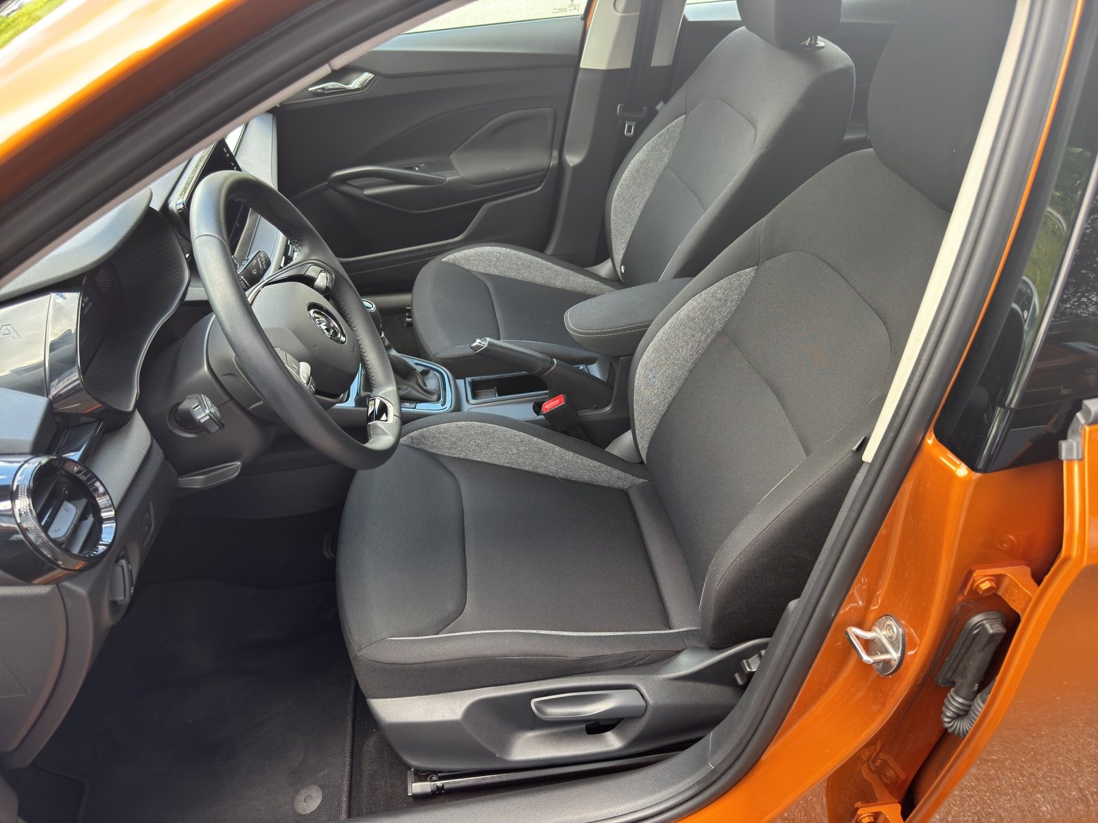 SKODA Fabia 1.0 MPI Essence, Petrol, Second hand / Used, Manual - 6