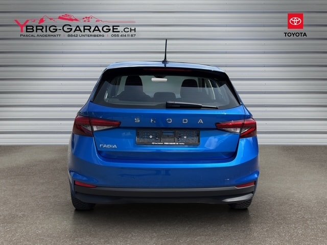SKODA Fabia 1.0 TSI Selection DSG, Petrol, Second hand / Used, Automatic - 4