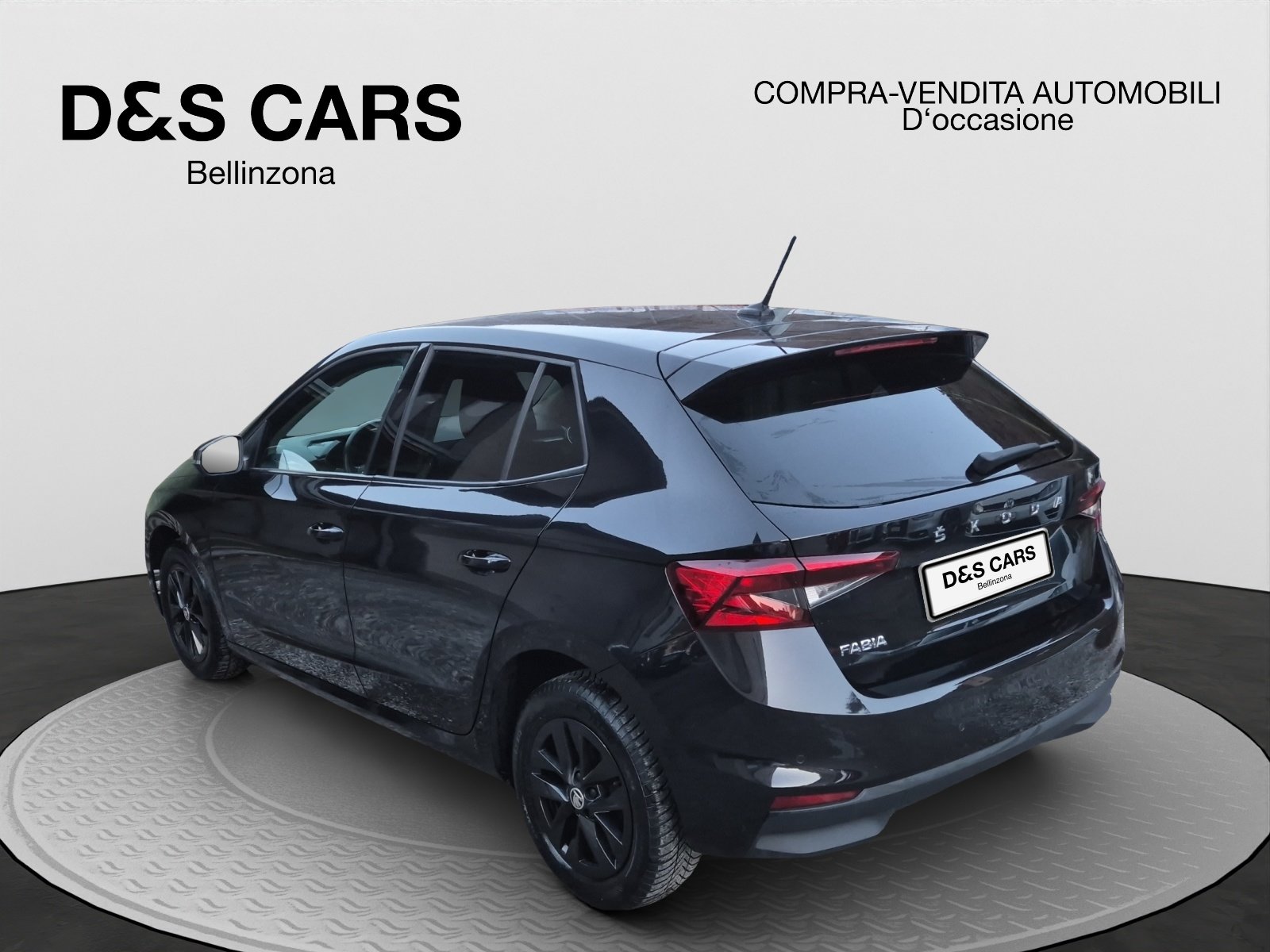 SKODA Fabia 1.0 TSI Ambition, Benzin, Occasion / Gebraucht, Handschaltung - 4