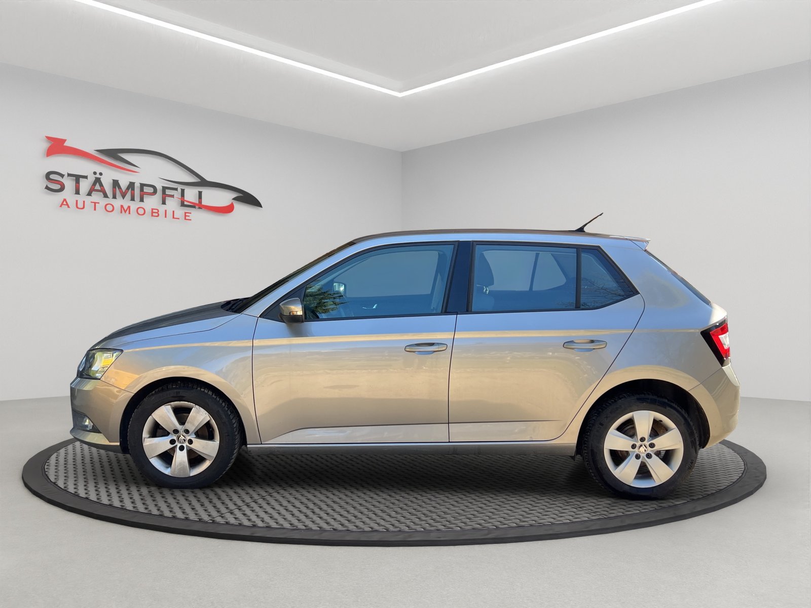 SKODA Fabia 1.0 Active, Benzin, Occasion / Gebraucht, Handschaltung - 2
