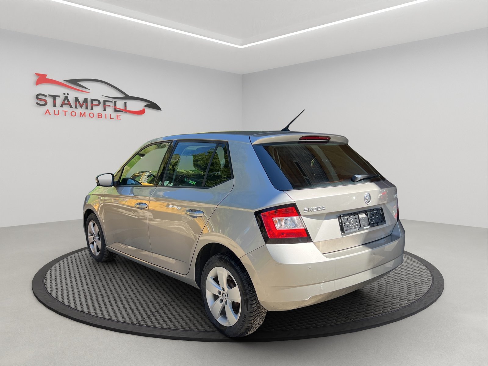 SKODA Fabia 1.0 Active, Benzin, Occasion / Gebraucht, Handschaltung - 3