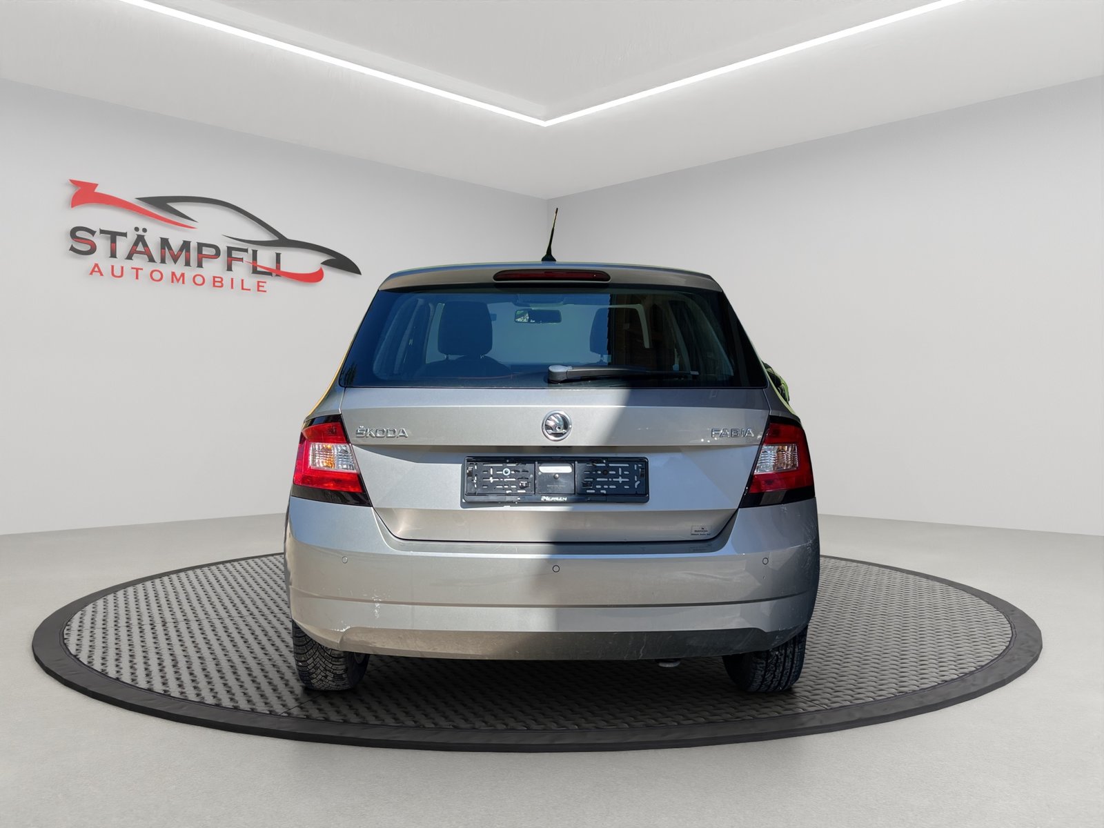 SKODA Fabia 1.0 Active, Benzin, Occasion / Gebraucht, Handschaltung - 4