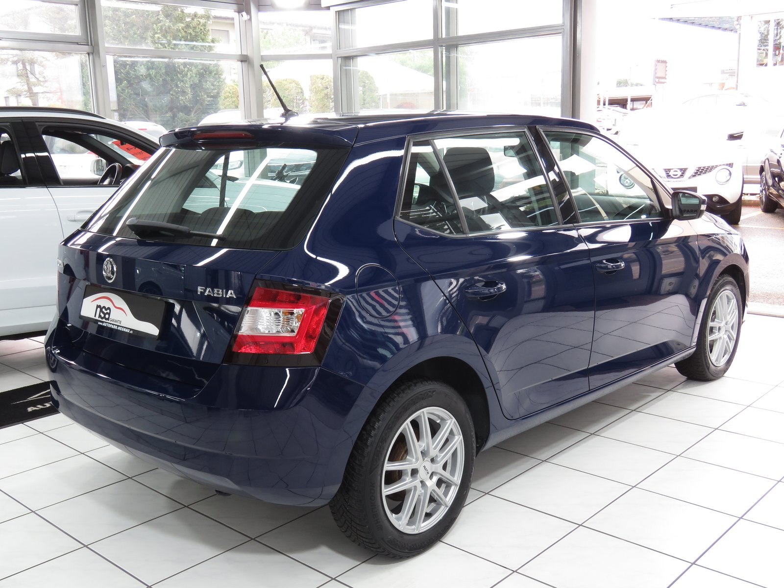 SKODA Fabia 1.0 Active, Benzin, Occasion / Gebraucht, Handschaltung - 4