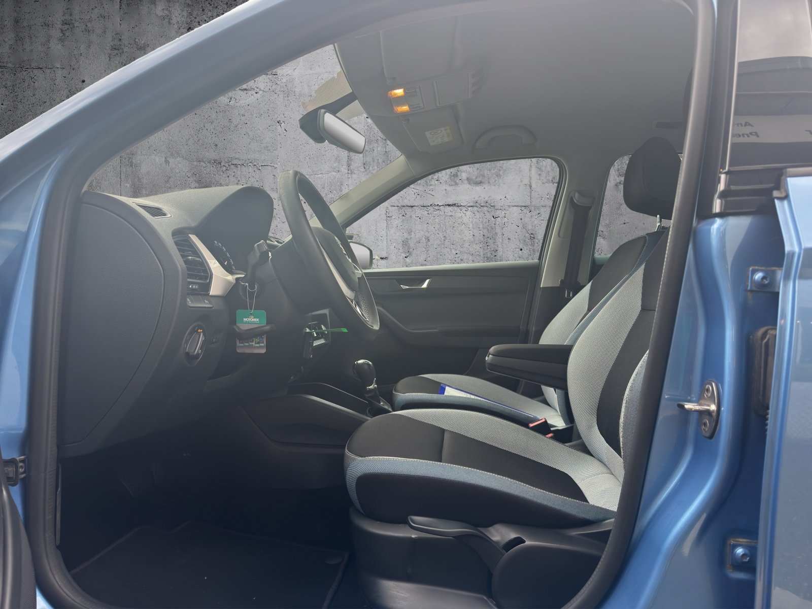 SKODA Fabia 1.2 TSI Ambition DSG, Benzin, Occasion / Gebraucht, Automatik - 7