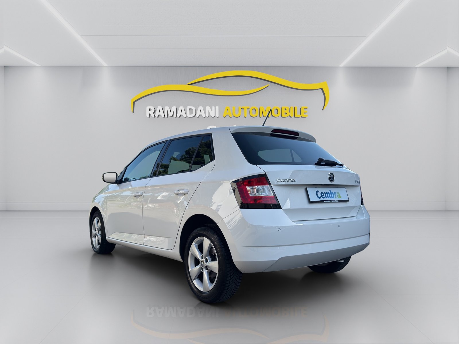 SKODA Fabia 1.2 TSI Style DSG, Petrol, Second hand / Used, Automatic - 4