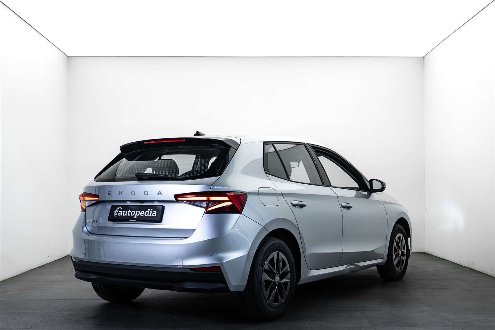 SKODA Fabia 1.0 TSi Young Edition HIT-Preis, Benzin, Occasion / Gebraucht, Handschaltung - 3