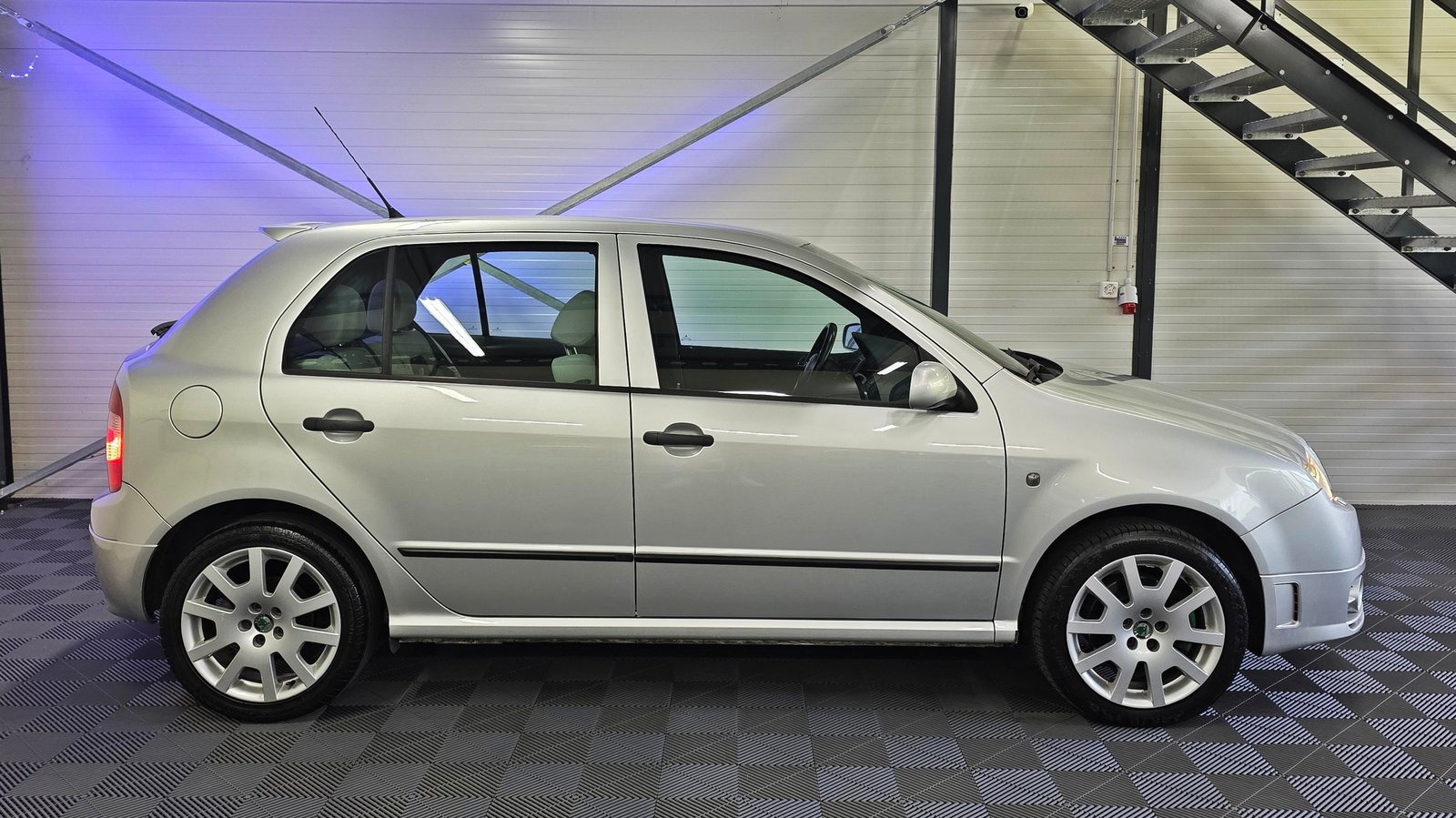 SKODA Fabia 1.9 TDI RS, Diesel, Occasion / Gebraucht, Handschaltung - 4