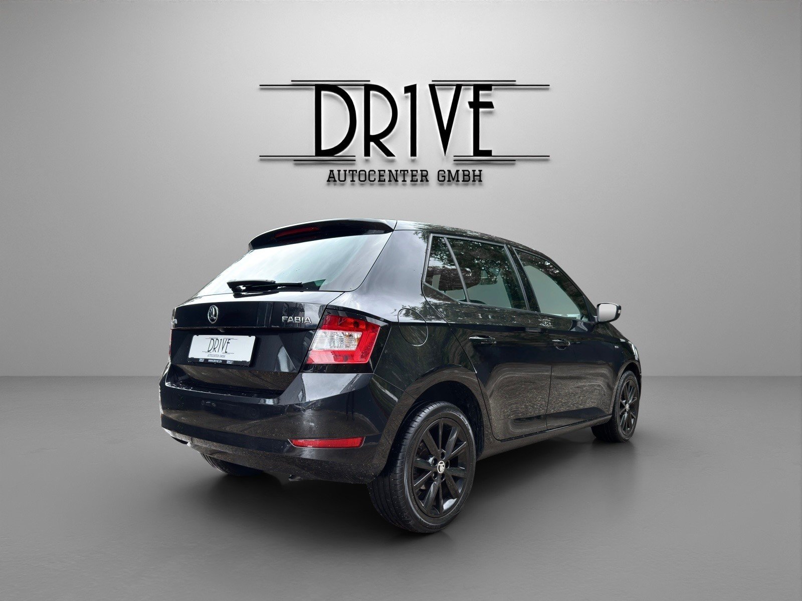 SKODA Fabia 1.0 TSI Ambition DSG, Petrol, Second hand / Used, Automatic - 5