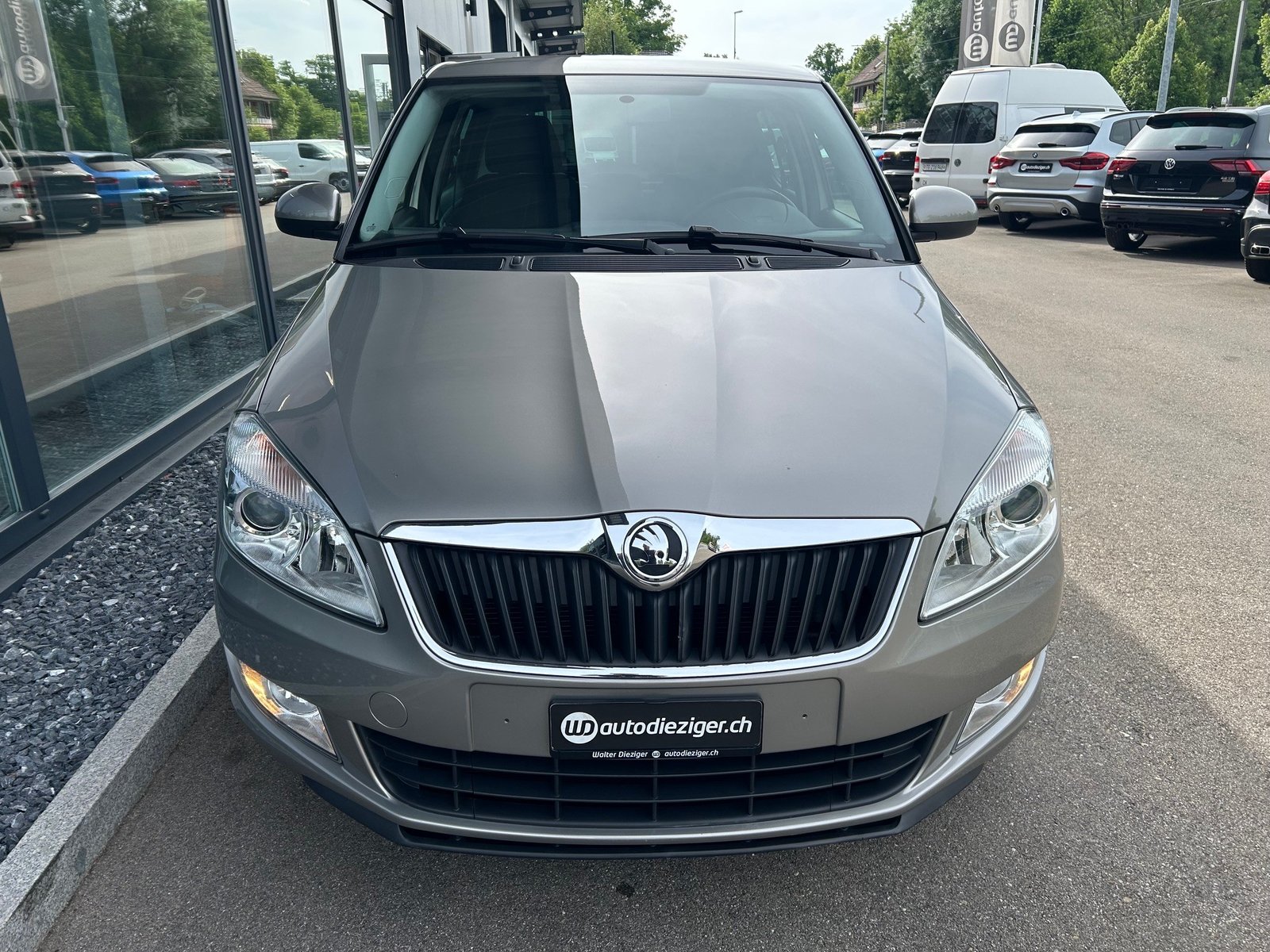 SKODA Fabia 1.2 TSI Ambition Plus DSG, Benzin, Occasion / Gebraucht, Automatik - 2