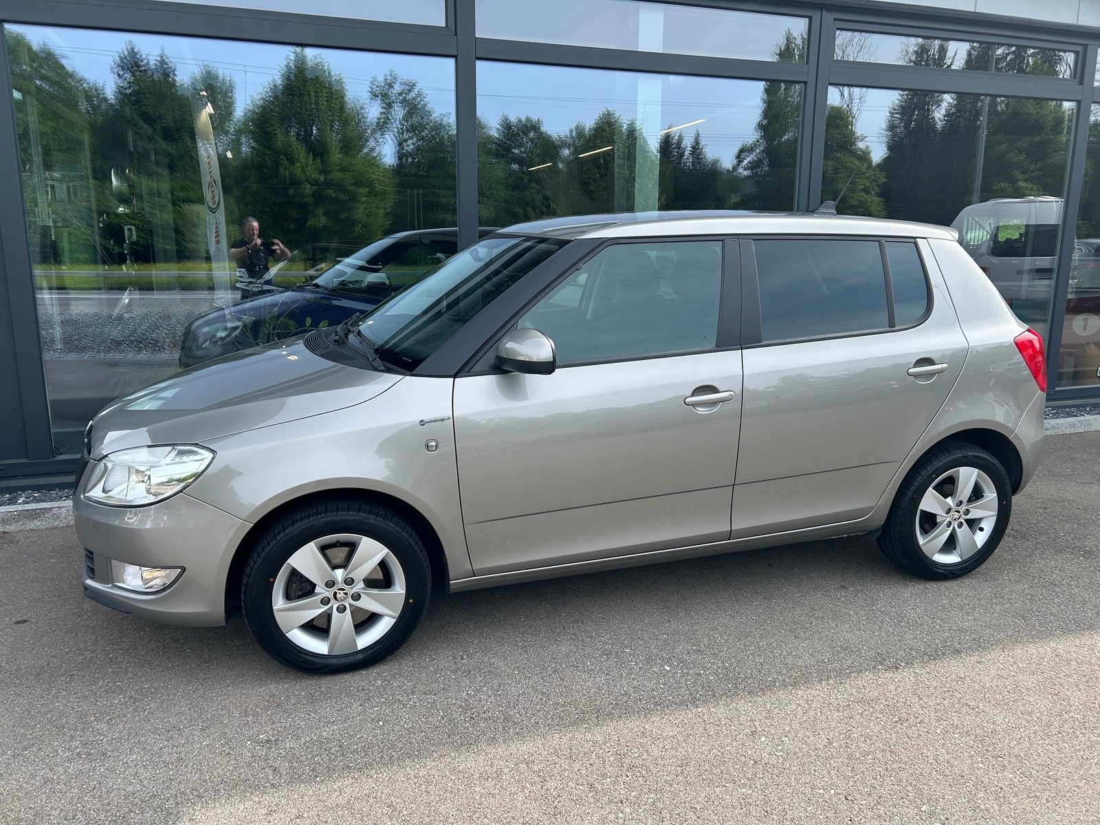 SKODA Fabia 1.2 TSI Ambition Plus DSG, Benzin, Occasion / Gebraucht, Automatik - 3