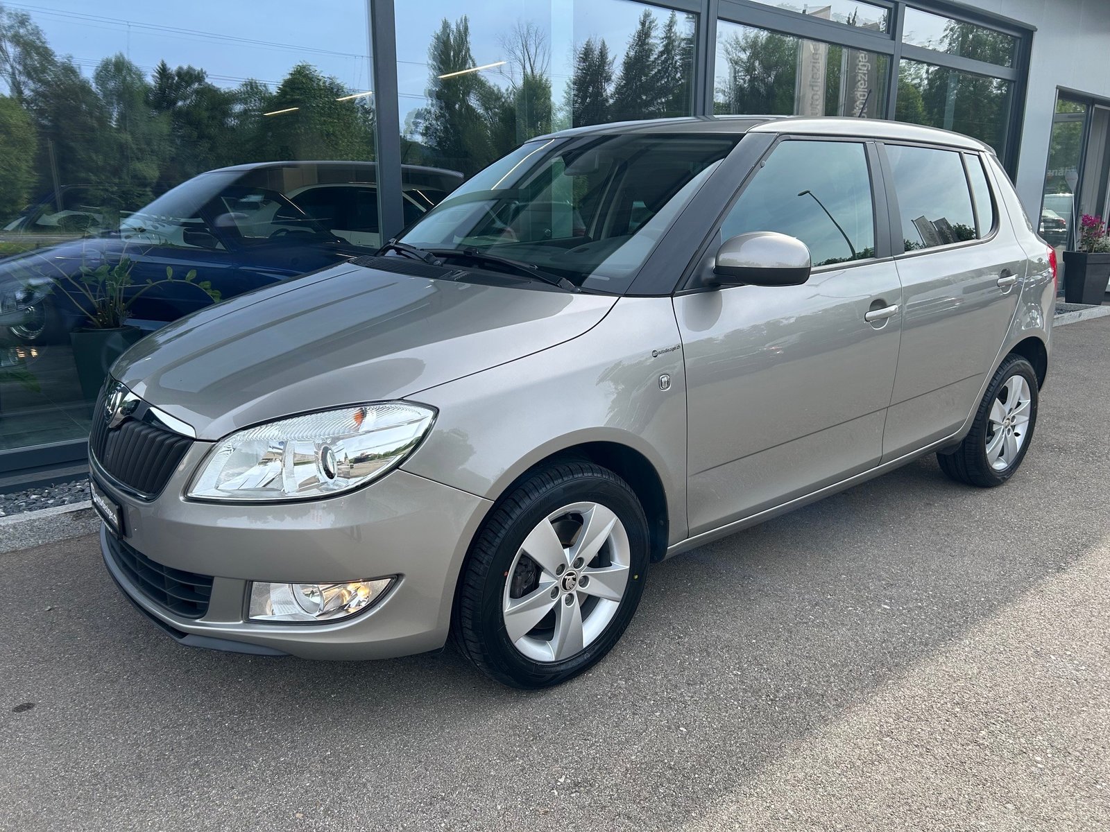 SKODA Fabia 1.2 TSI Ambition Plus DSG, Benzin, Occasion / Gebraucht, Automatik - 4