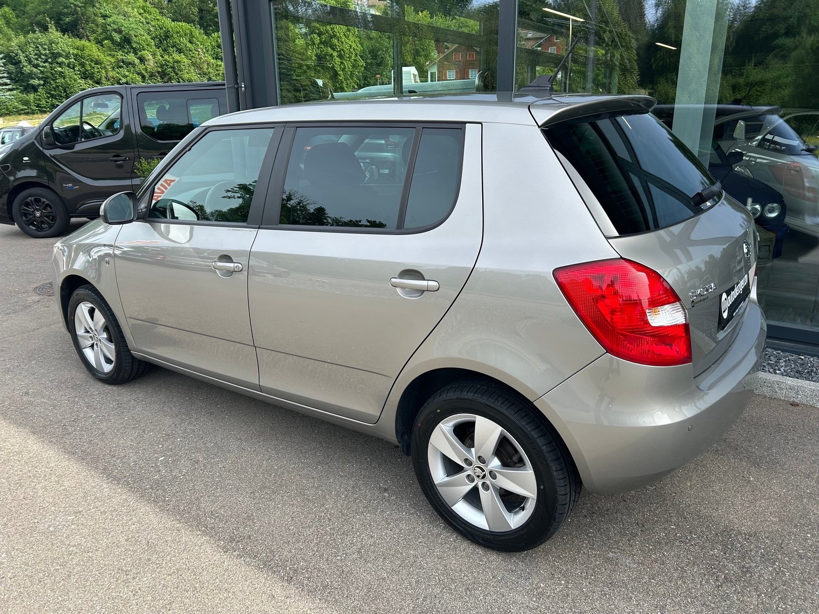 SKODA Fabia 1.2 TSI Ambition Plus DSG, Benzin, Occasion / Gebraucht, Automatik - 5