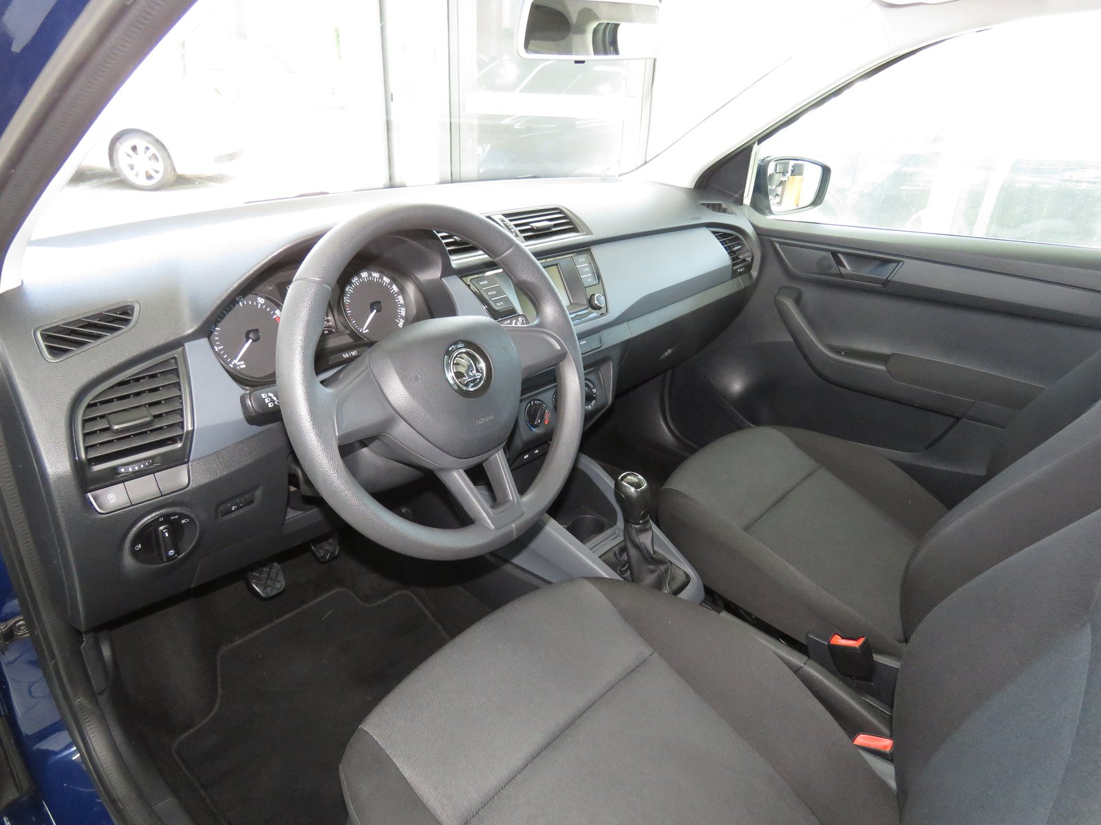 SKODA Fabia 1.0 Active, Petrol, Second hand / Used, Manual - 7
