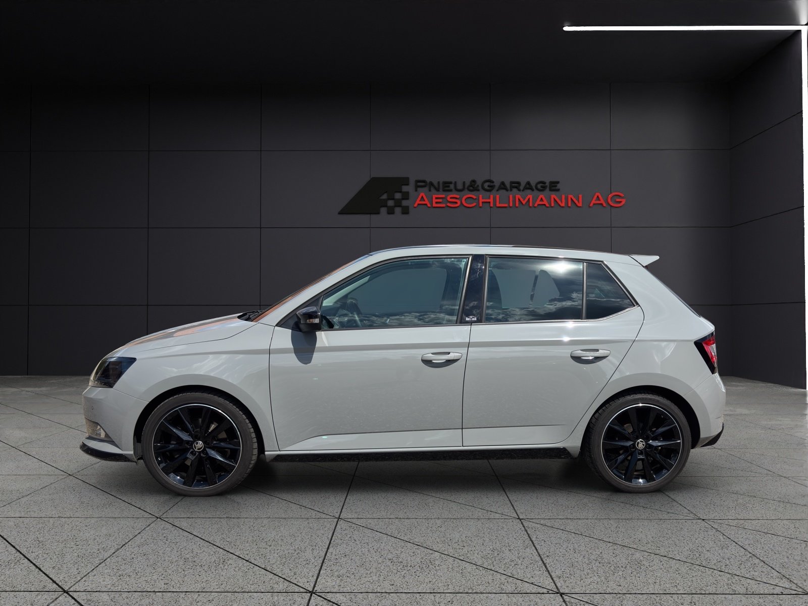 SKODA Fabia 1.0 TSI Monte Carlo DSG, Petrol, Second hand / Used, Automatic - 3