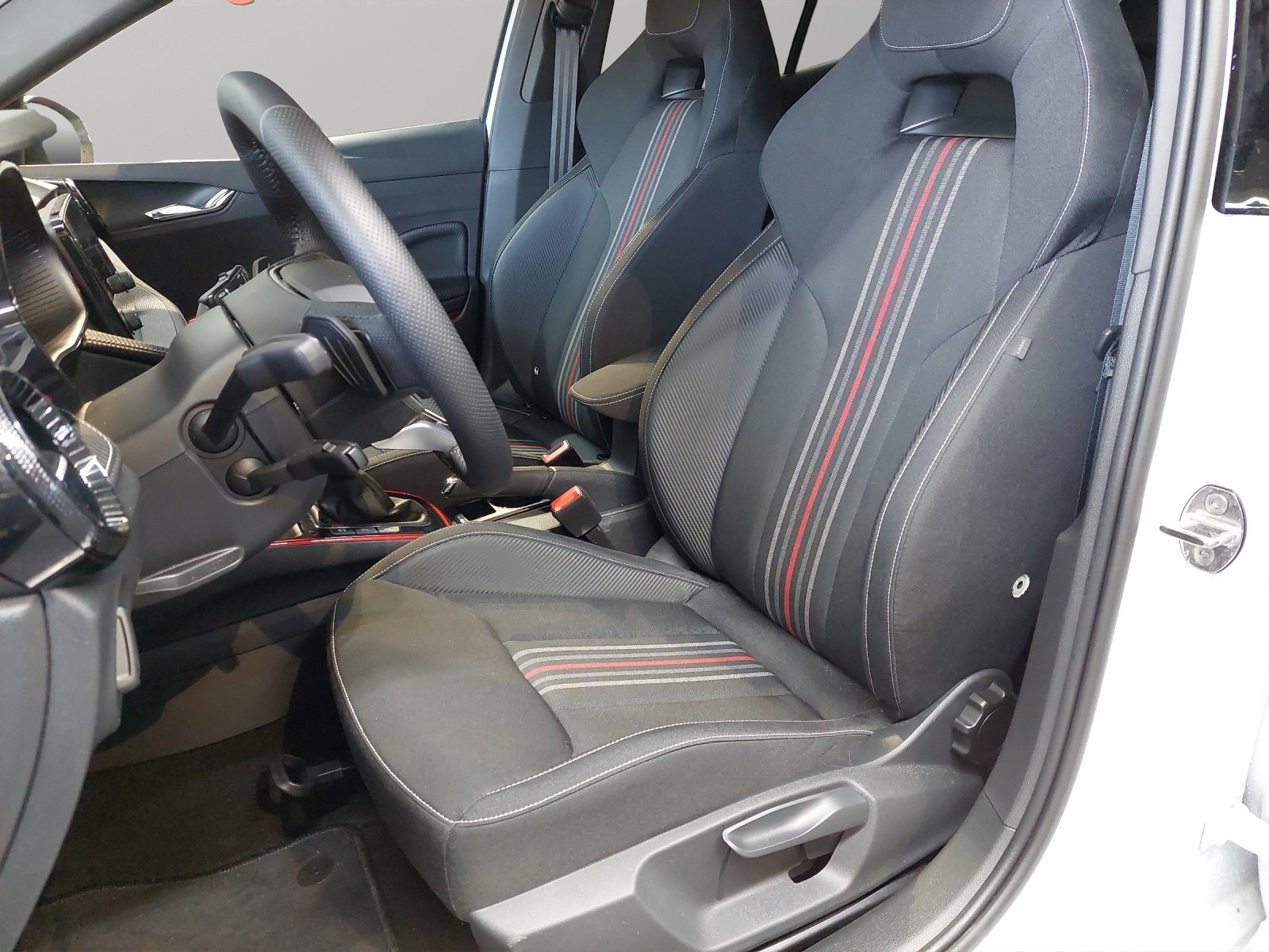 SKODA Fabia 1.0 TSI Monte Carlo DSG, Benzin, Occasion / Gebraucht, Automatik - 6