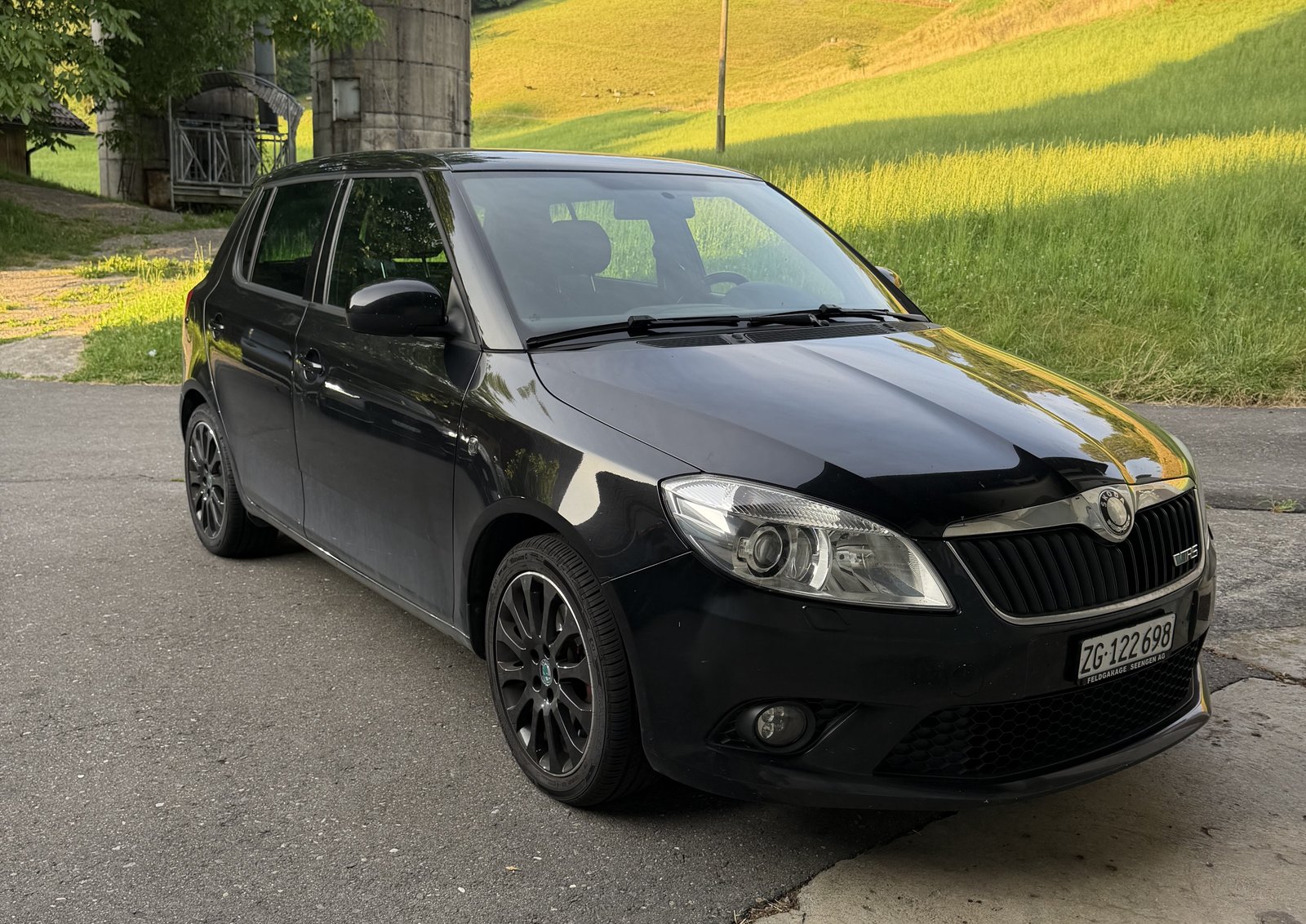 SKODA Fabia 1.4 TSI RS DSG, Benzin, Occasion / Gebraucht, Automatik - 2