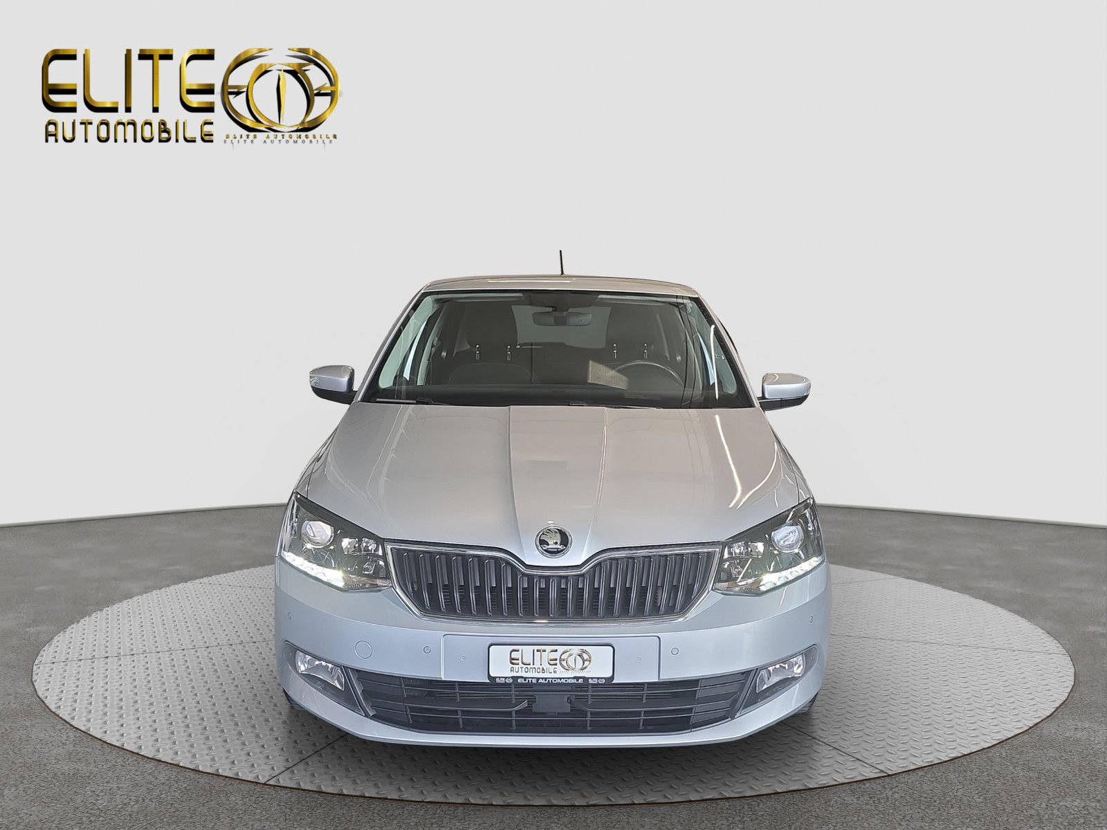 SKODA Fabia 1.2 TSI Style DSG, Petrol, Second hand / Used, Automatic - 2