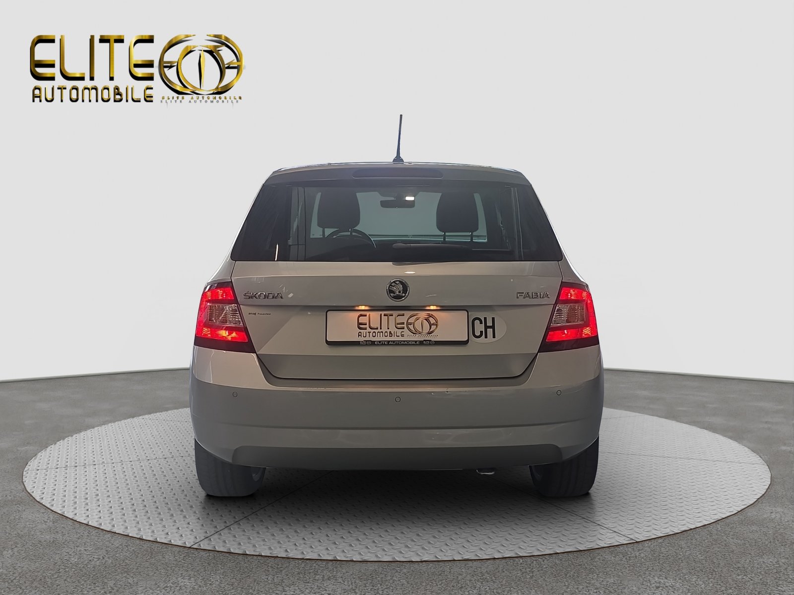 SKODA Fabia 1.2 TSI Style DSG, Petrol, Second hand / Used, Automatic - 7