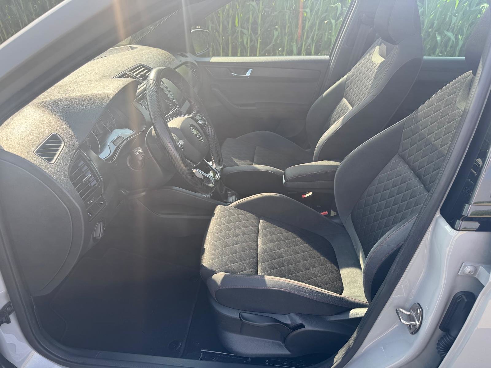 SKODA Fabia 1.0 TSI Monte Carlo, Benzin, Occasion / Gebraucht, Handschaltung - 7