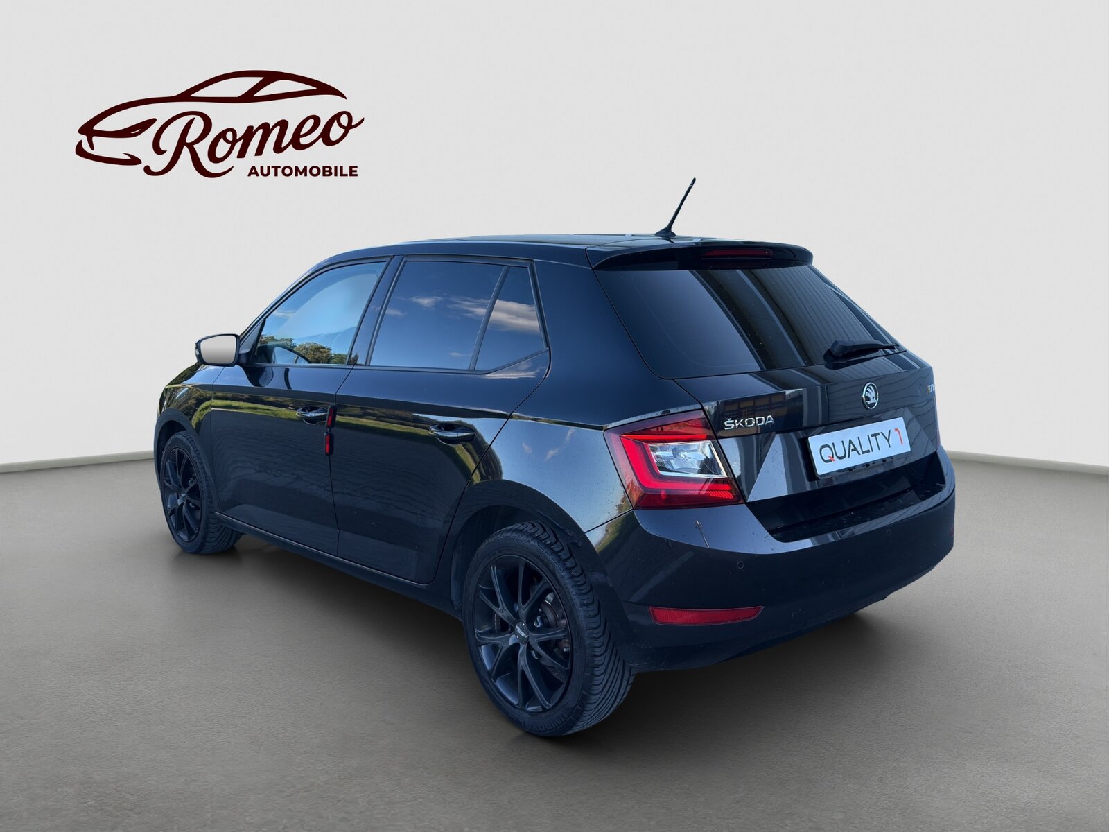SKODA Fabia 1.0 TSI Soleil DSG ** Ab MFK und Service ** CH A, Petrol, Second hand / Used, Automatic - 2