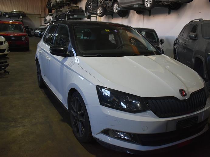 SKODA Fabia 1.4 TSI R5 DSG, Petrol, Second hand / Used, Automatic