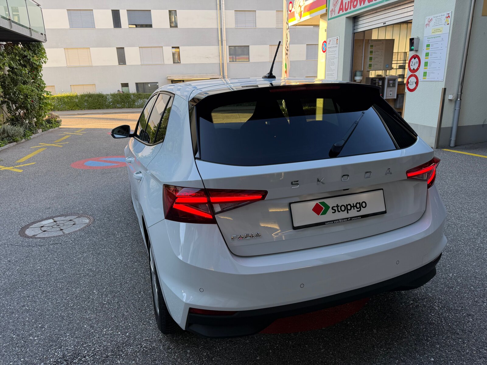 SKODA Fabia 1.0 TSI Selection DSG, Benzin, Occasion / Gebraucht, Automatik - 4