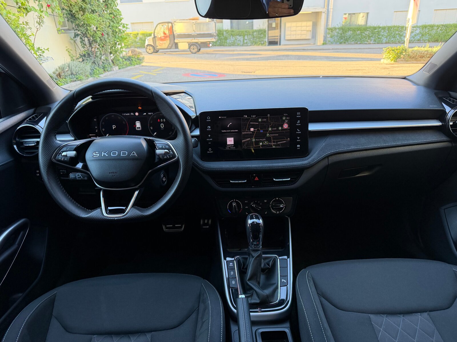 SKODA Fabia 1.0 TSI Selection DSG, Benzin, Occasion / Gebraucht, Automatik - 6