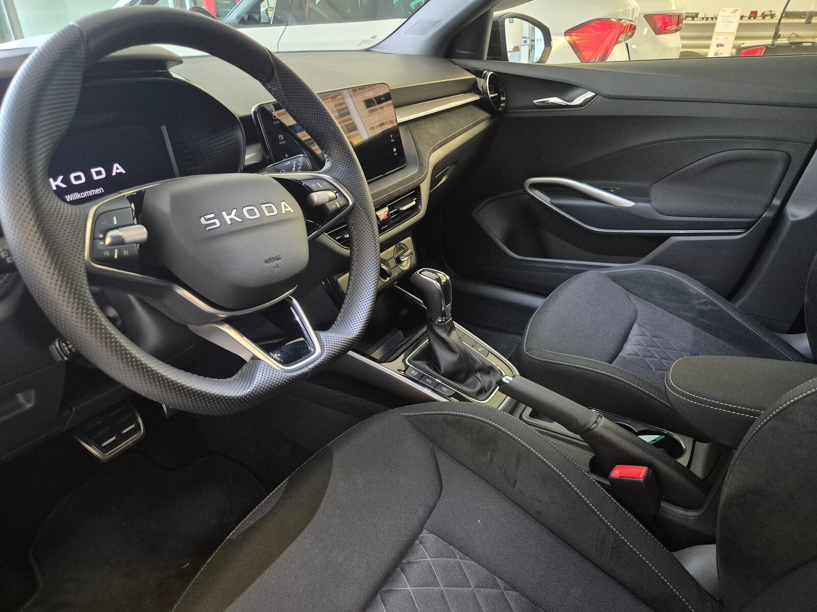 SKODA Fabia 1.0 TSI Selection DSG, Benzin, Occasion / Gebraucht, Automatik - 5