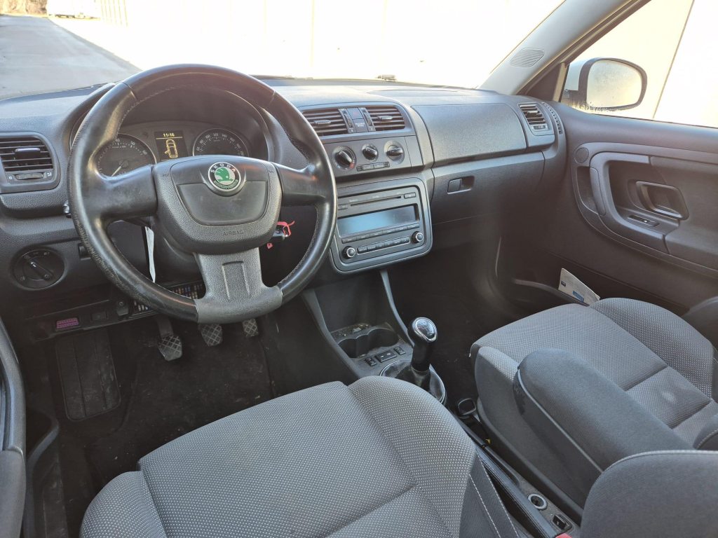 SKODA FABIA 1.2 TSI Classic, Benzin, Occasion / Gebraucht, Handschaltung - 6