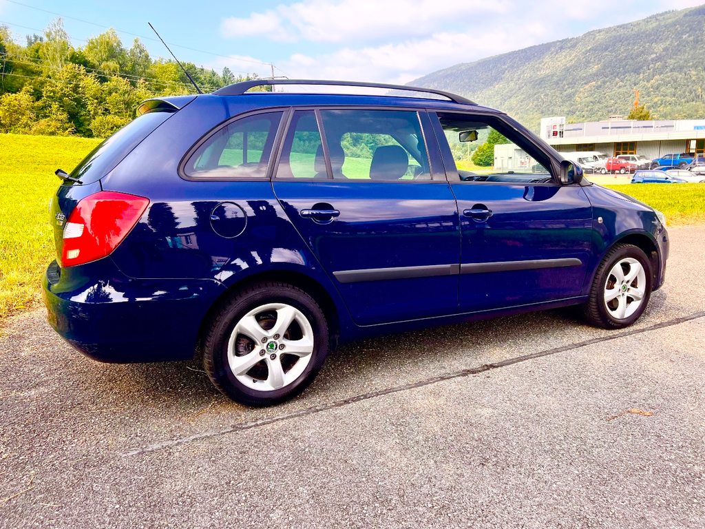 SKODA Fabia Combi 1.2 TSI Ambition, Essence, Occasion / Utilisé, Manuelle - 3