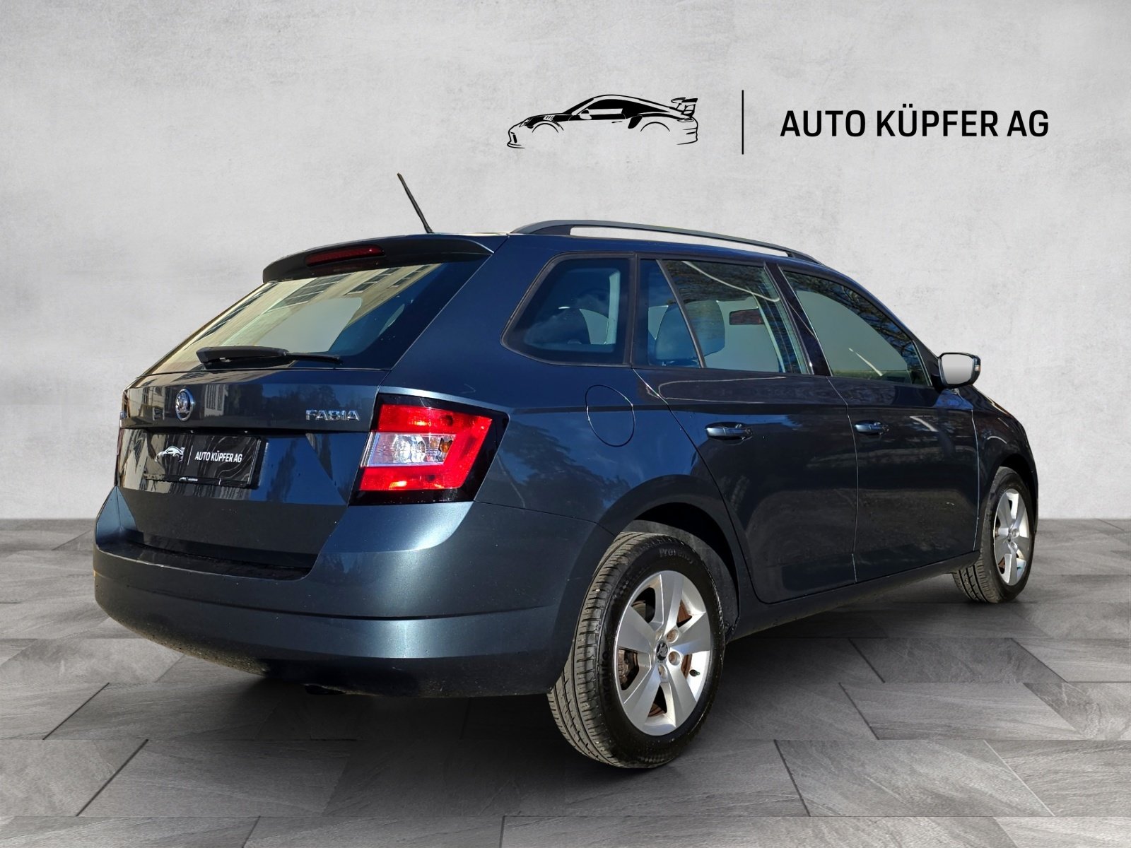 SKODA Fabia 1.0 TSI Swiss Line 25, Petrol, Second hand / Used, Manual - 4