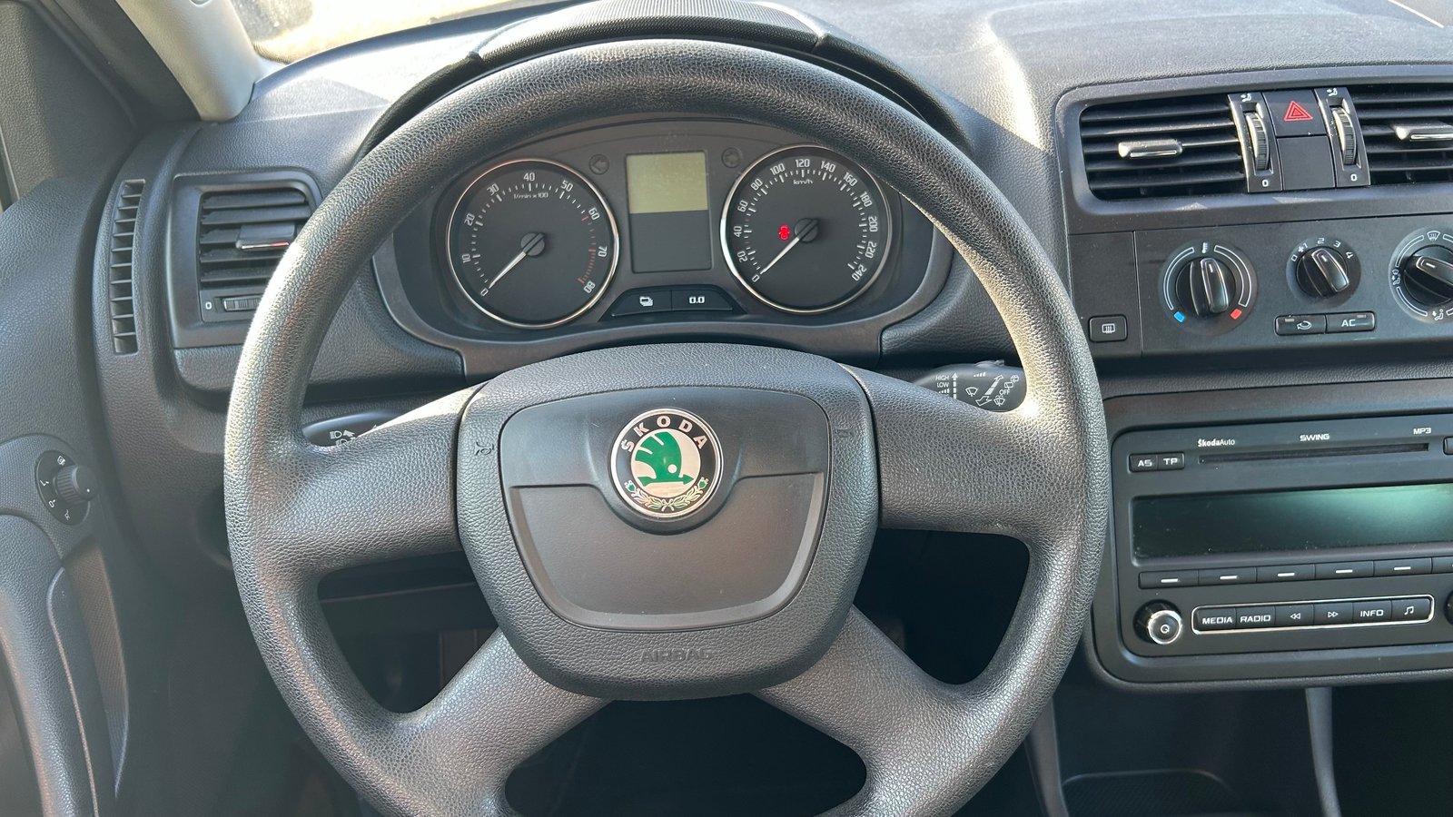 SKODA Fabia 1.2 Ambition, Petrol, Second hand / Used, Manual - 5