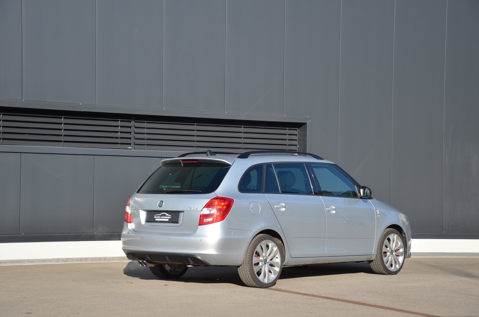 SKODA Fabia 1.4 TSI RS DSG, Benzin, Occasion / Gebraucht, Automatik - 3