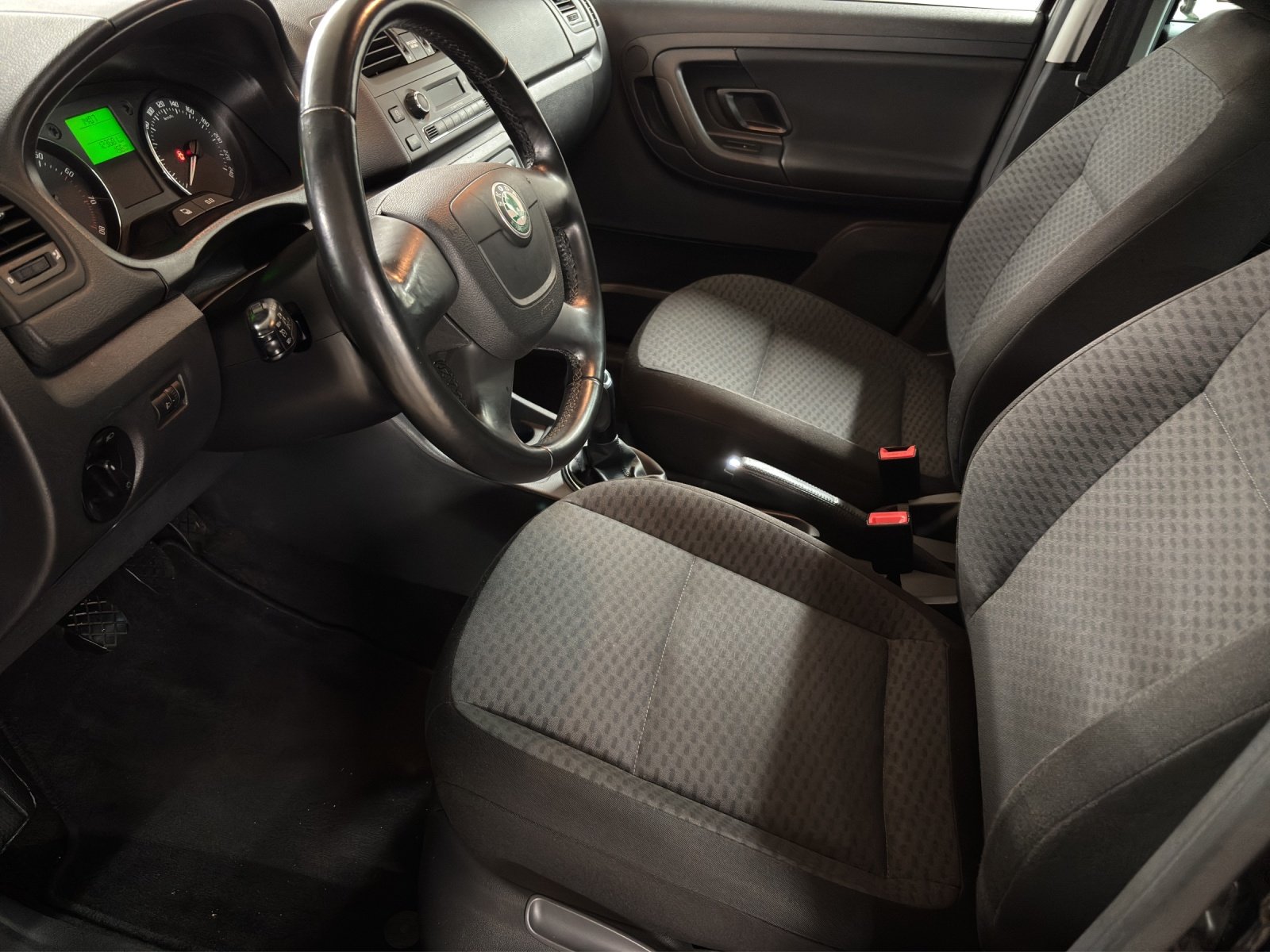 SKODA Fabia Combi 1.2 TSI Ambition, Essence, Occasion / Utilisé, Manuelle - 6