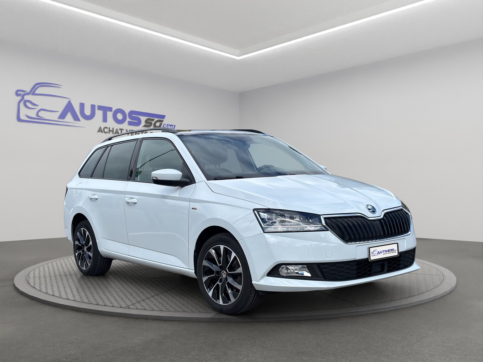 SKODA Fabia Combi 1.0 TSI Drive DSG